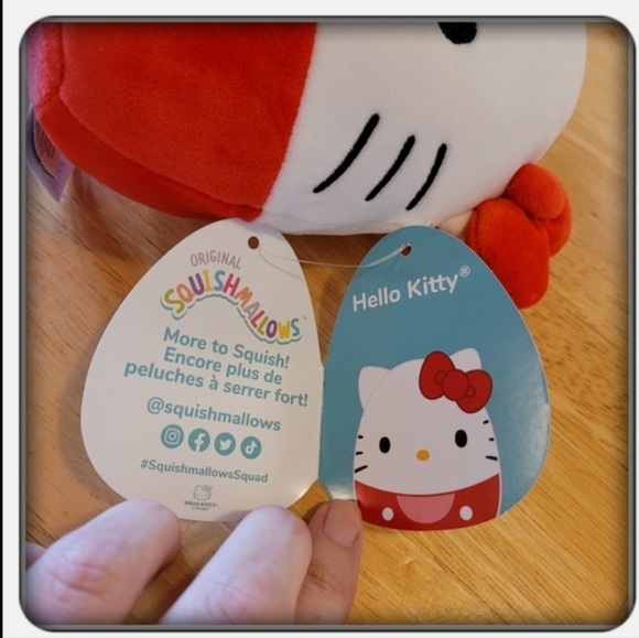 NWT Hello Kitty Squishmallow - Picture 8 of 8